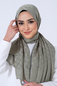 Çağla Eslem Jakar Şal 