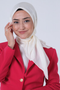 İnci Krem Janjan Eşarp 