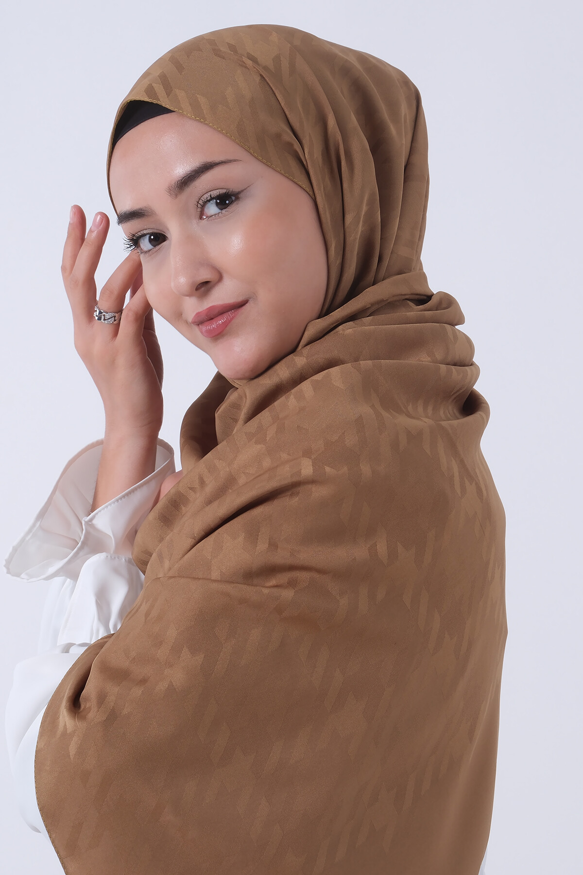 V-17 Miray Jakar Şal - harem