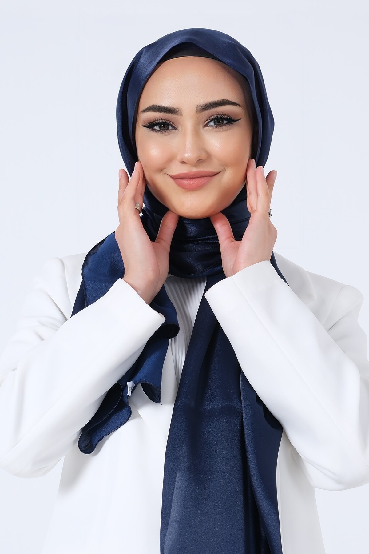 V-3 Kristal Saten Şal - harem