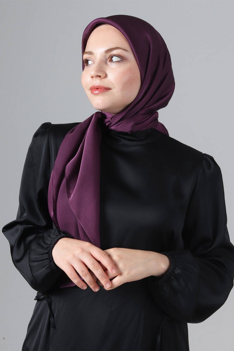 V-41 Como Saten Eşarp