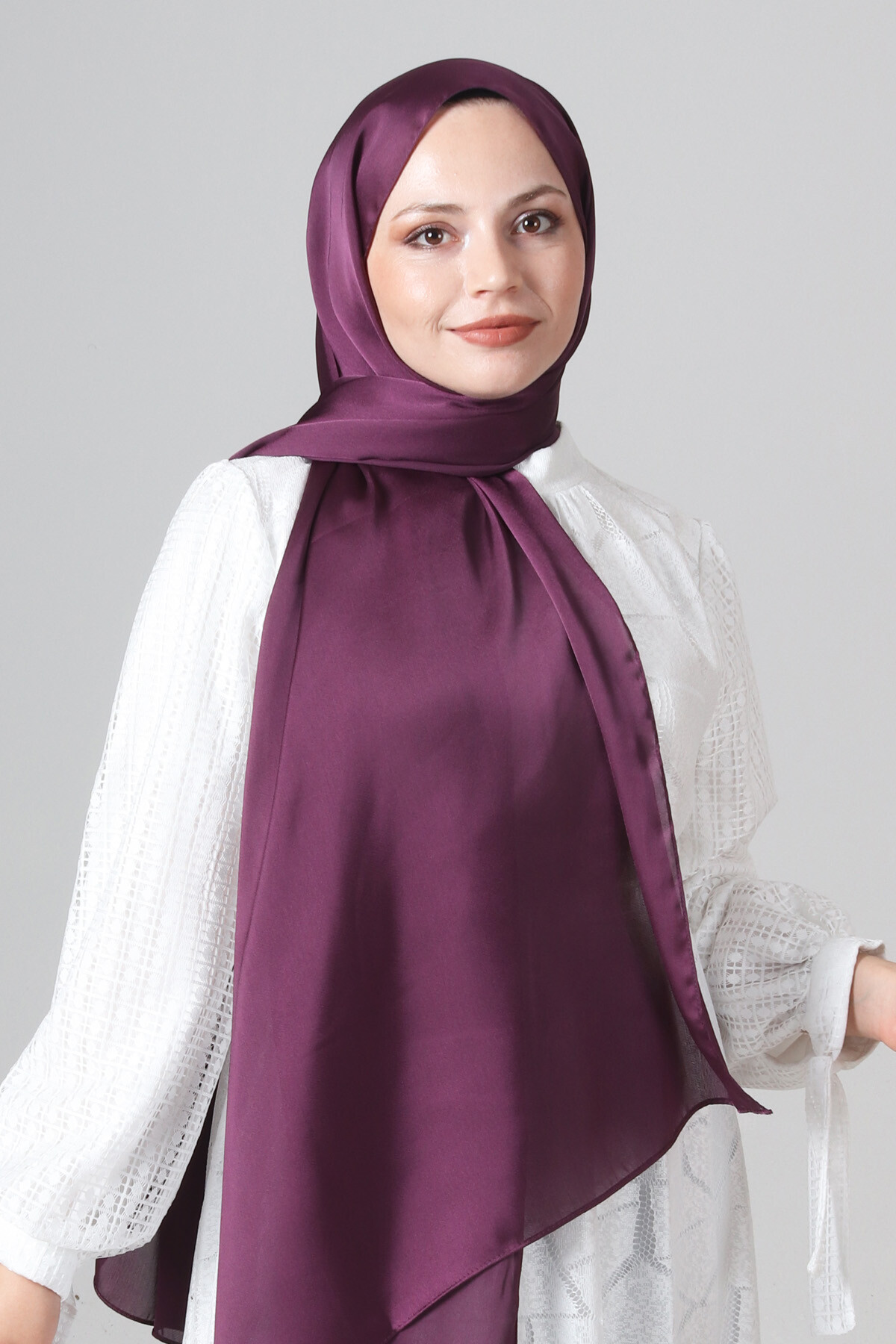 V-41 Como Saten Şal - harem