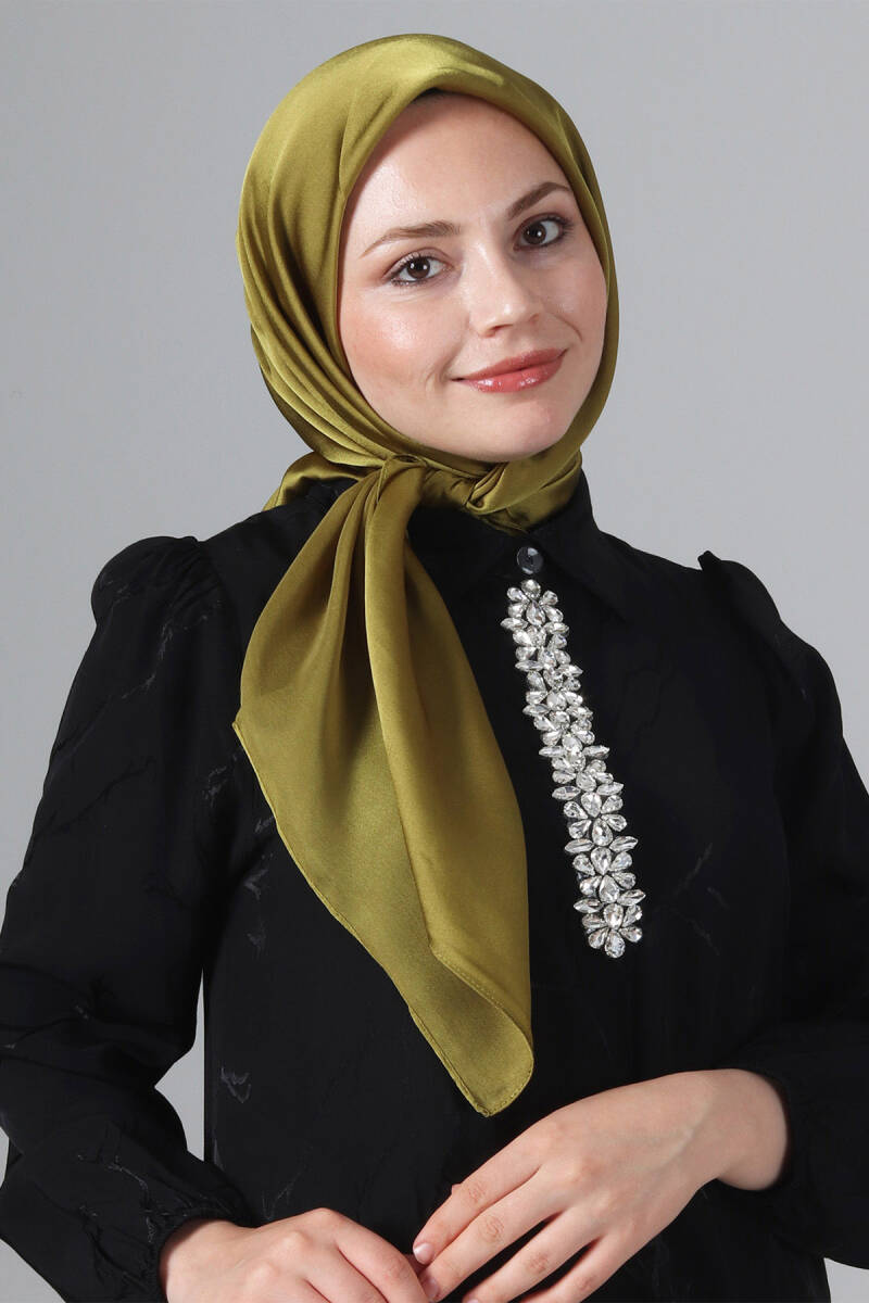 V-53 Como Saten Eşarp