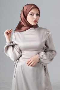 V-63 Como Saten Eşarp 