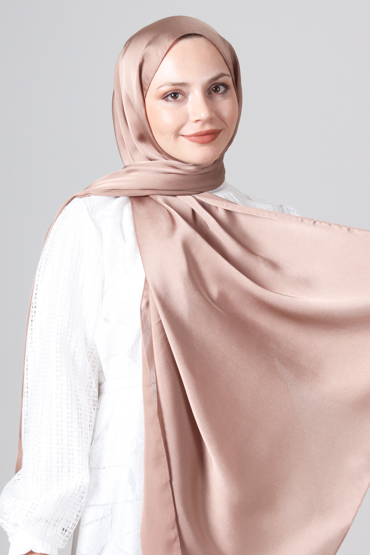 V-65 Como Saten Şal - harem