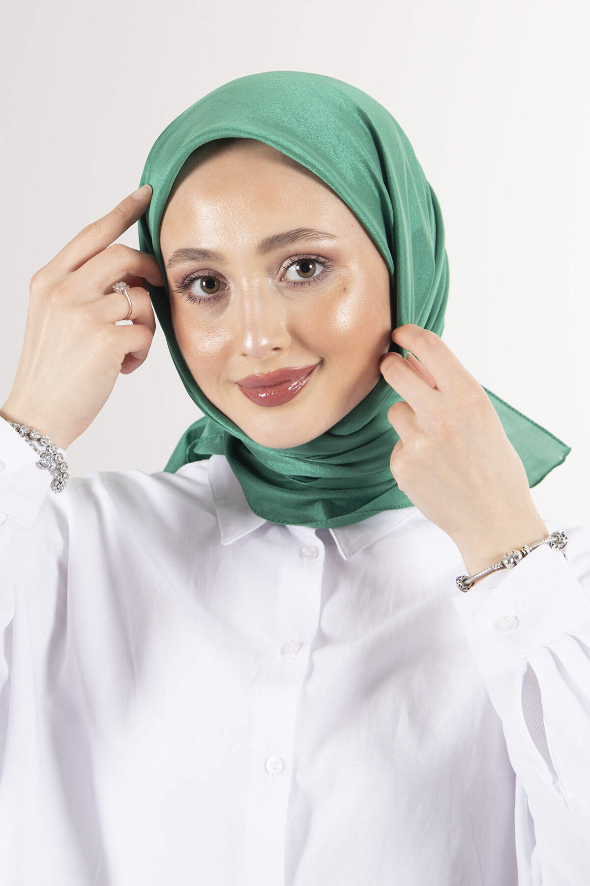 Yeşil Brisa Vual Eşarp - harem