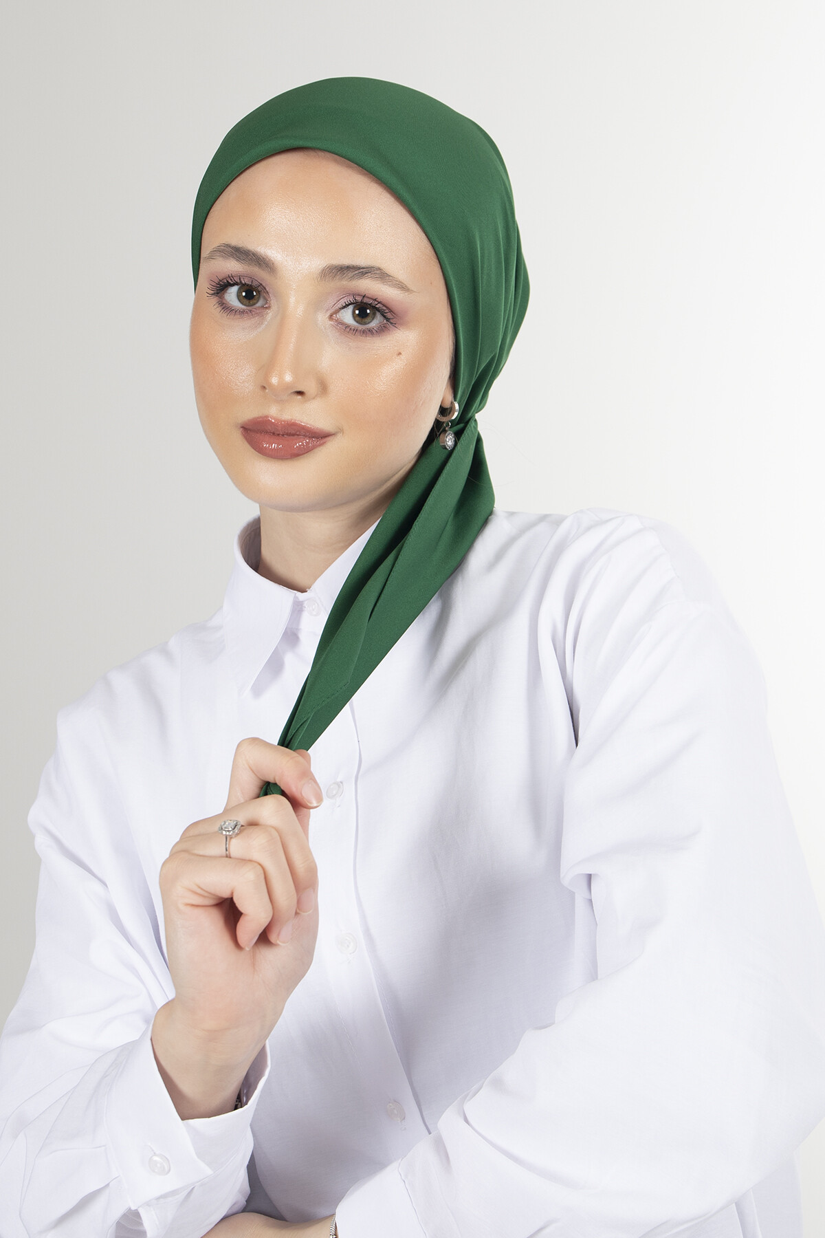 Zümrüt Twill Eşarp - harem